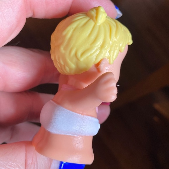 Fisher Price Little People Snuggle Twin Blonde Baby Girl Bib Diaper - Picture 3 of 8
